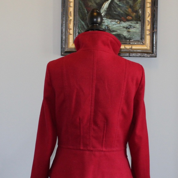 Express Jacket - Picture 10 of 16